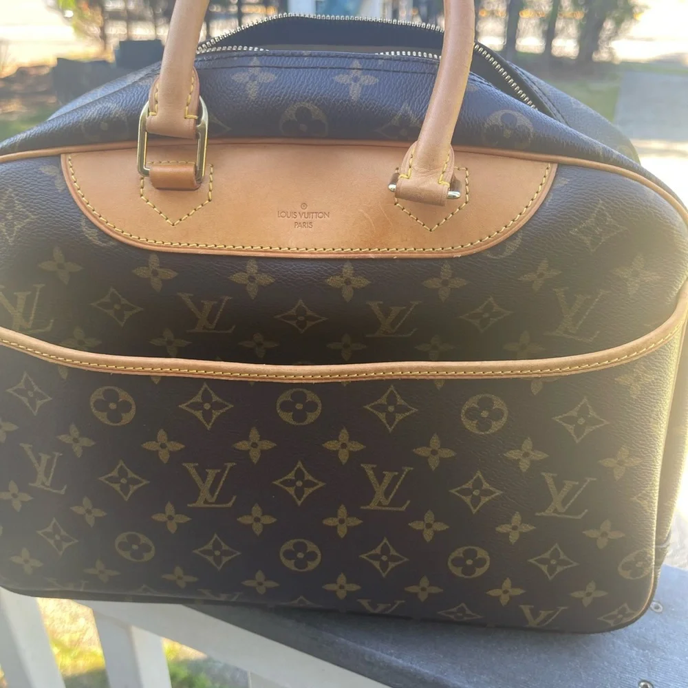 Louis Vuitton Brown Monogram Top-Handle Satchel with Tan Trim - Picture 2 of 7